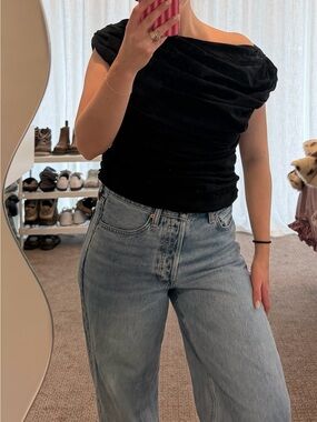 Beams Japan Off the Shoulder Blouse